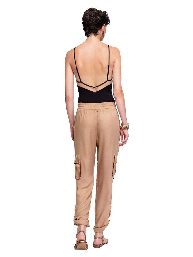 Combat Pants - Everyday Elegance in Camel