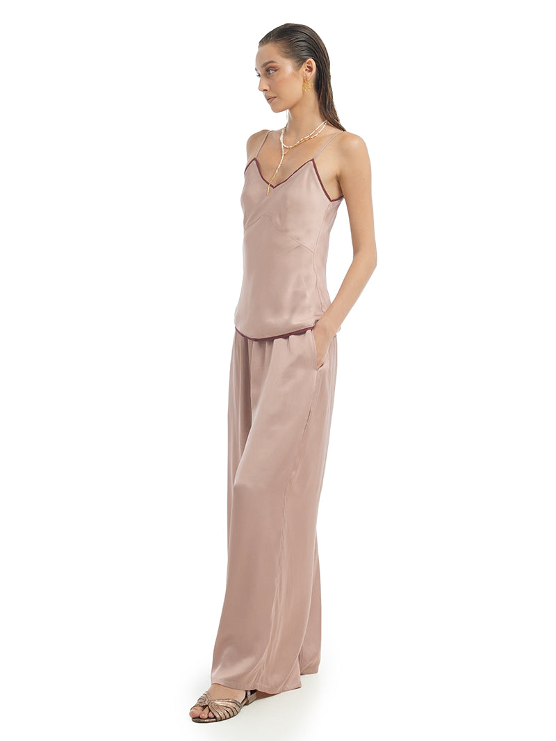 Lisa Pants in Wood Rose - video